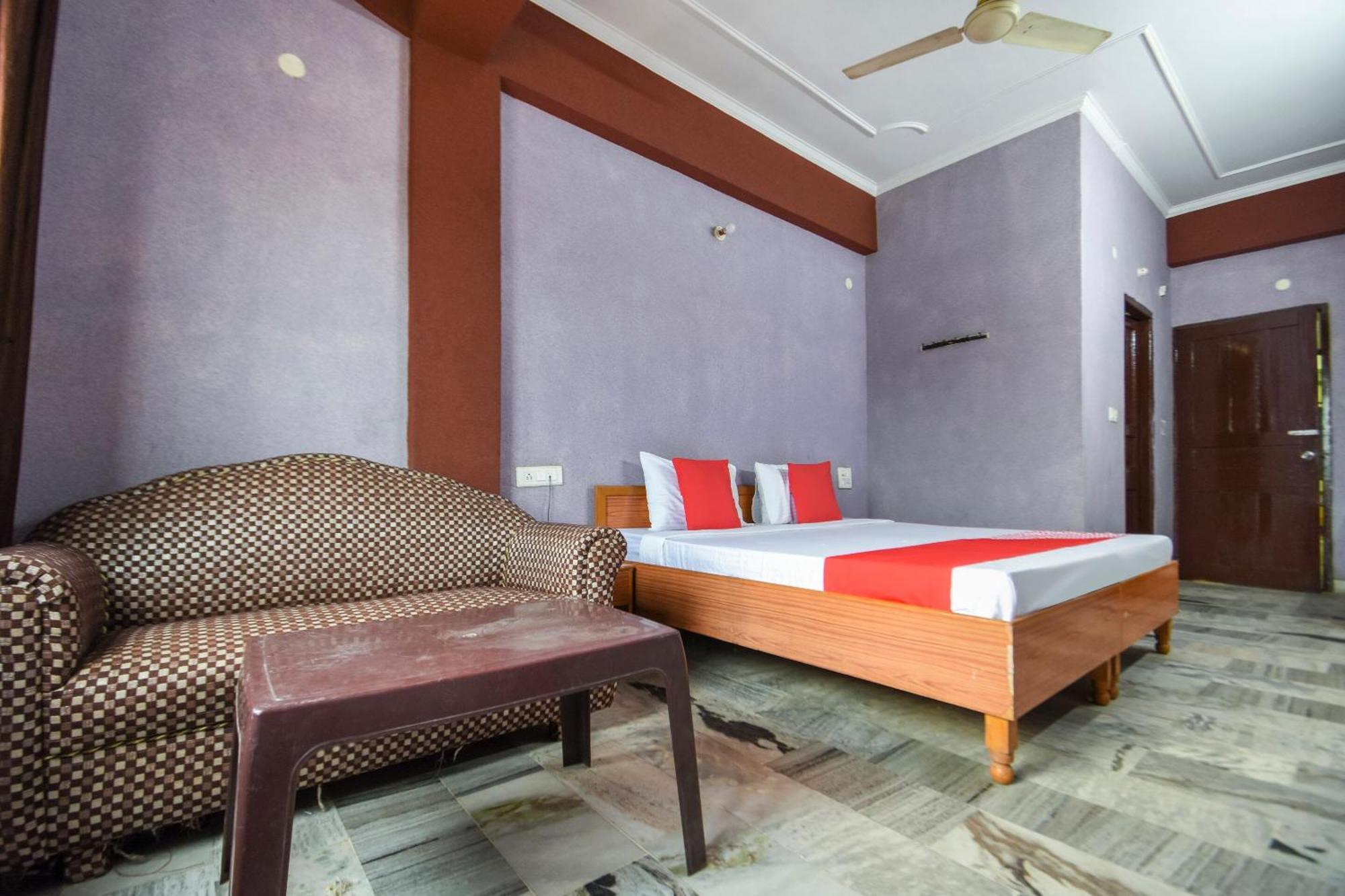 Oyo Flagship Vibes Hotel Nālāgarh Εξωτερικό φωτογραφία